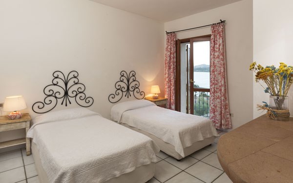 VILA B ložnice s oddělenými lůžky, Cannigione, Sardinie