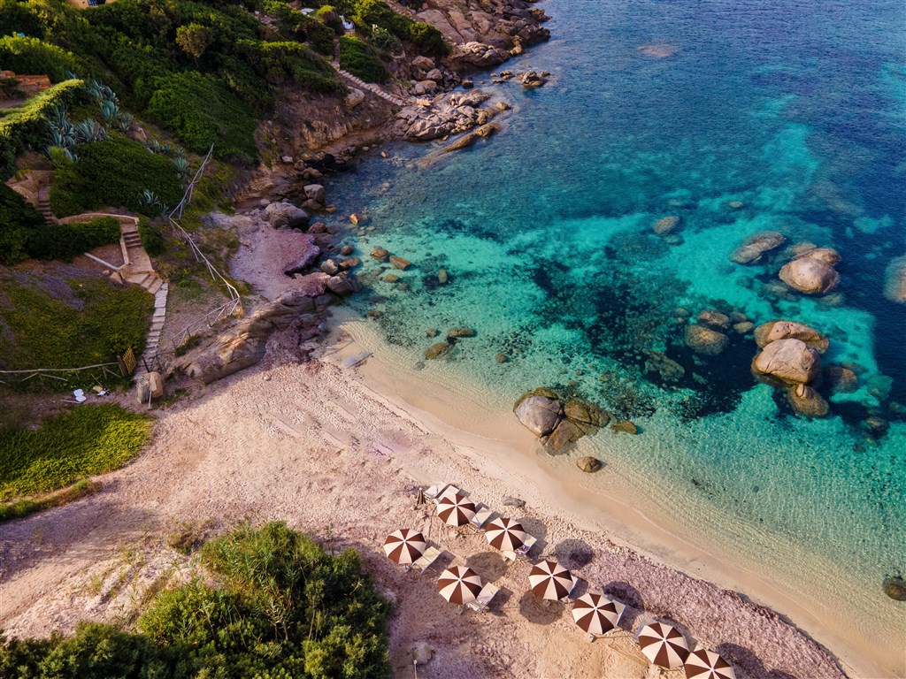 Pláž letecky, Villasimius, Sardinie