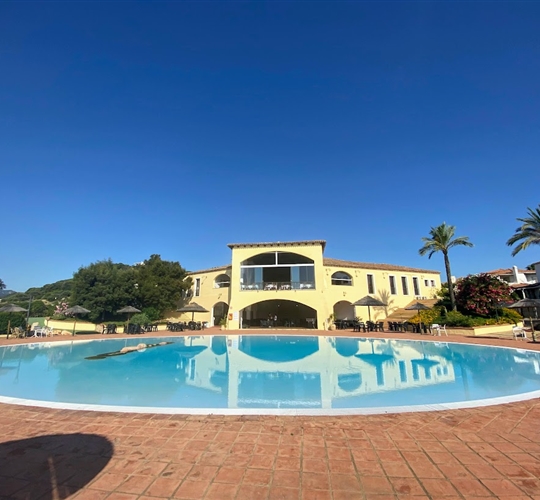 Hotel Cala Luas Resort
