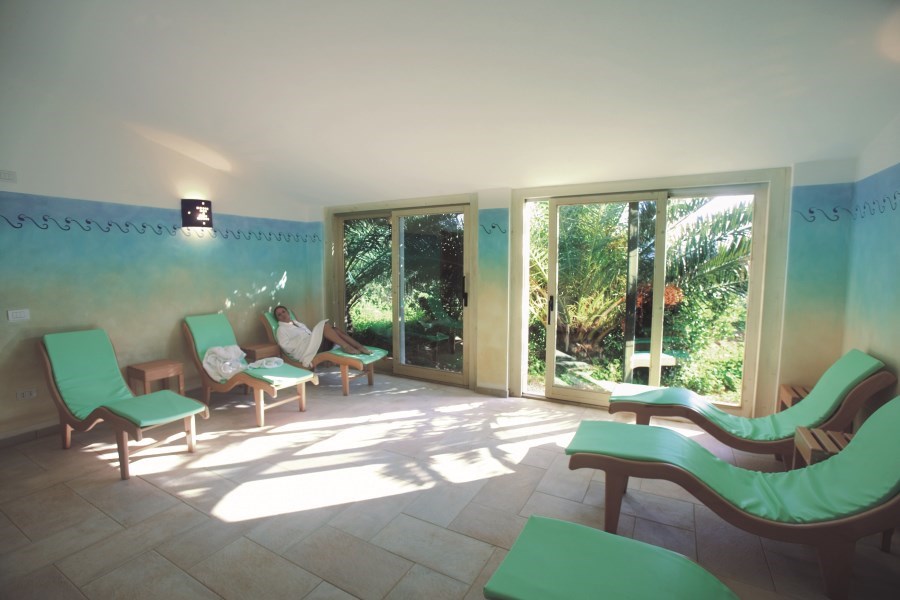 Relaxační zóna wellness centra, Palau, Sardinie