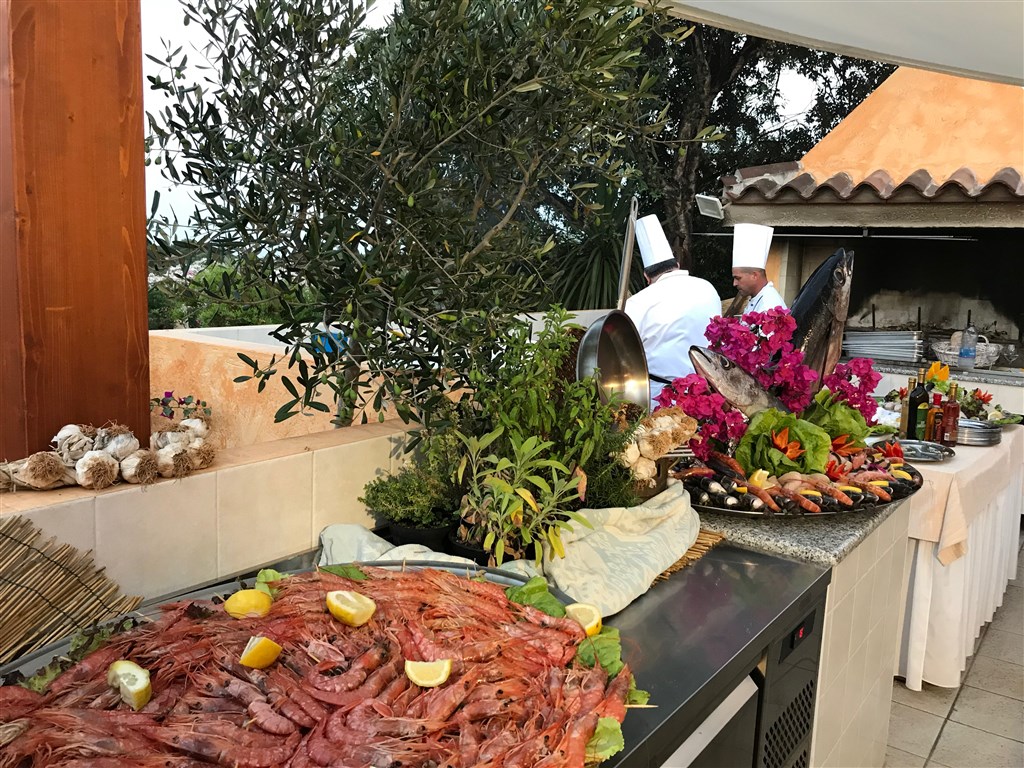 Barbecue, Castiadas, Sardinie