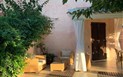 Vila Eleonora - Krytá terasa s jídelním stolem i relaxačním posezení, Pula, Sardinie