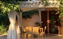 Vila Eleonora - Krytá terasa s jídelním stolem i relaxačním posezení, Pula, Sardinie