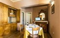 Hotel Villa Asfodeli - Pokoj SUITE - obytná část, Tresnuraghes, Sardinie