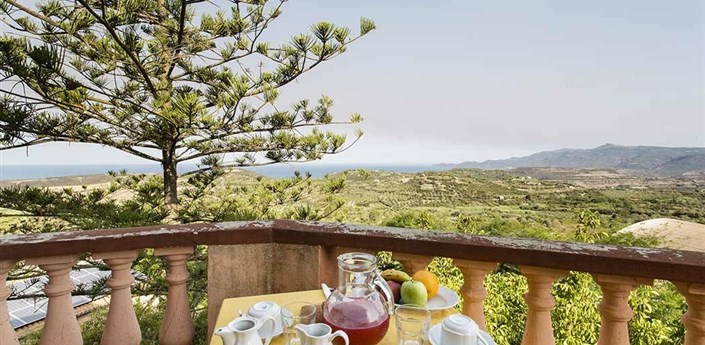 Hotel Villa Asfodeli - Pokoj SUPERIOR - výhled z balkonu, Tresnuraghes, Sardinie