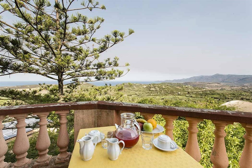 Hotel Villa Asfodeli - Pokoj SUPERIOR - výhled z balkonu, Tresnuraghes, Sardinie