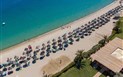 Hotel Cormoran - Pohled na pláž a bar na pláži, Villasimius, Sardinie