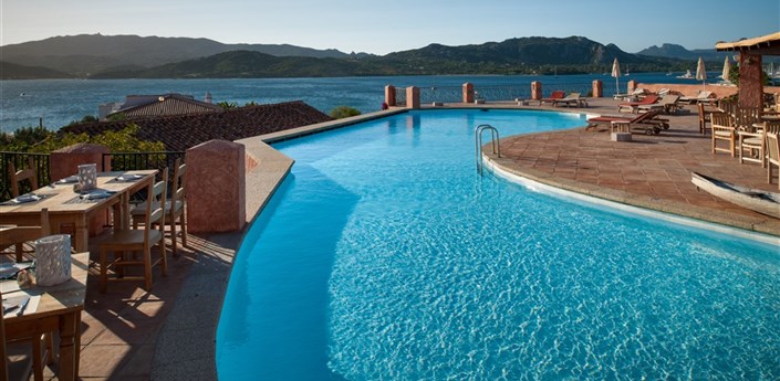 Villa del Golfo Lifestyle Resort (10+) - Bazén, Cannigione, Sardinie
(foto By Antonio Saba)