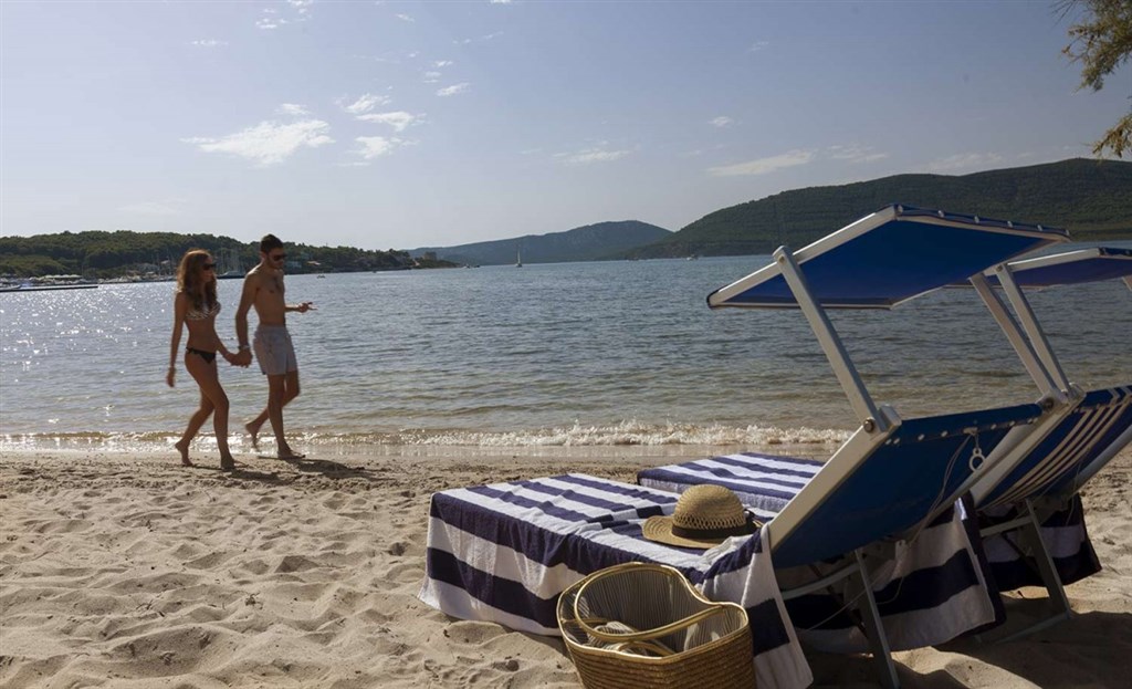 Pláž, Porto Conte, Sardinie