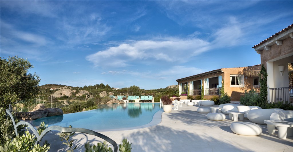 Exteriér hotelu, Cannigione, Sardinie