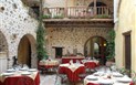 Anticos Palathos - Posezení pod širým nebem, Orosei, Sardinie