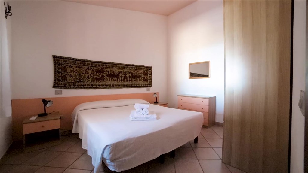 Apartmán TRILO, ložnice, Castiadas, Sardinie