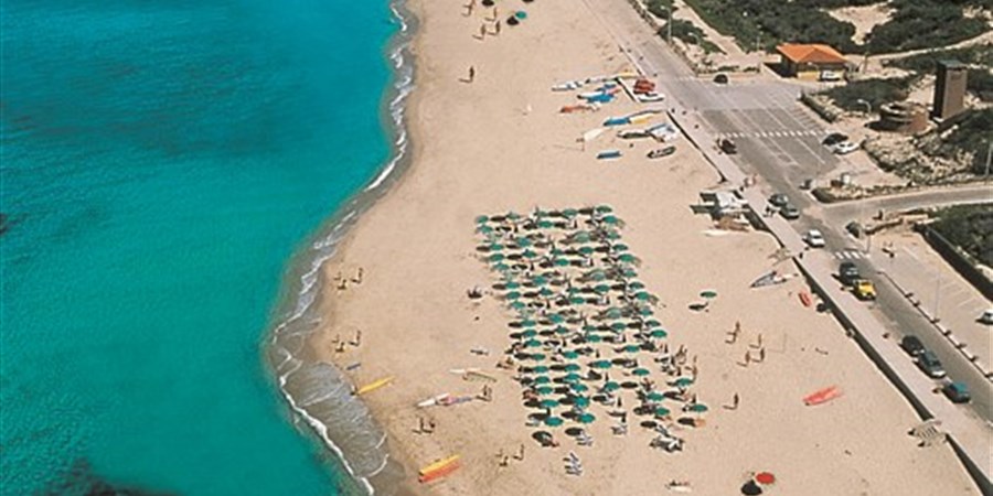 Pláž v Badesi (fonte: Delphina)