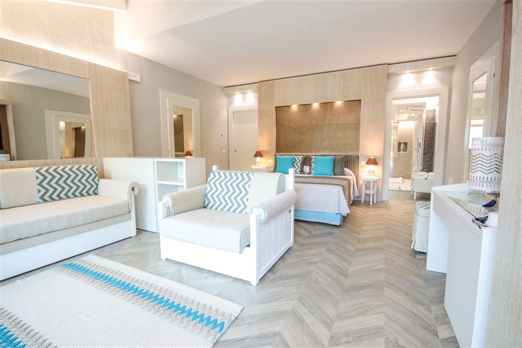 Eliantos Boutique Hotel & Spa - Pokoj SUITE EXECUTIVE, Santa Margherita di Pula, Sardinie