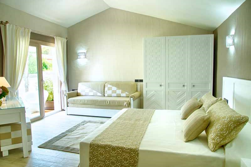 JUNIOR SUITE, Santa Margherita di Pula, Sardinie