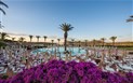 Pullman Almar Timi Ama Resort & Spa - Pohled na restauraci La Veranda, Villasimius, Sardinie