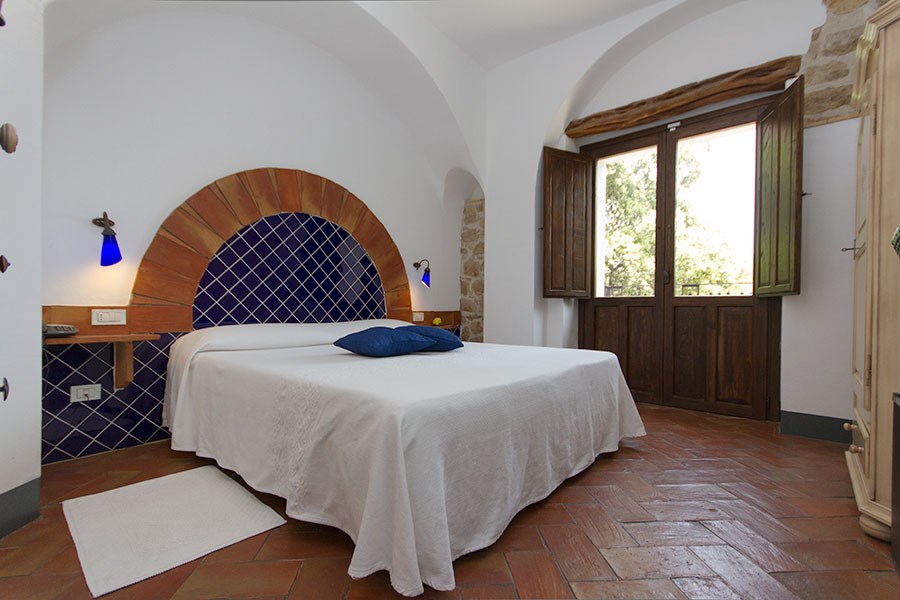 Nascar - Pokoj Pedralomga BALCONCINO, Santa Maria Navarrese, Sardinie