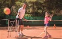Forte Village Resort - Il Borgo - Juniorská tenisová akademie, Santa Margherita di Pula, Sardinie