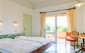 Valtur Sardegna Tirreno Resort - Pokoj CLASSIC BUNGALOW, Cala Liberotto, Orosei, Sardinie