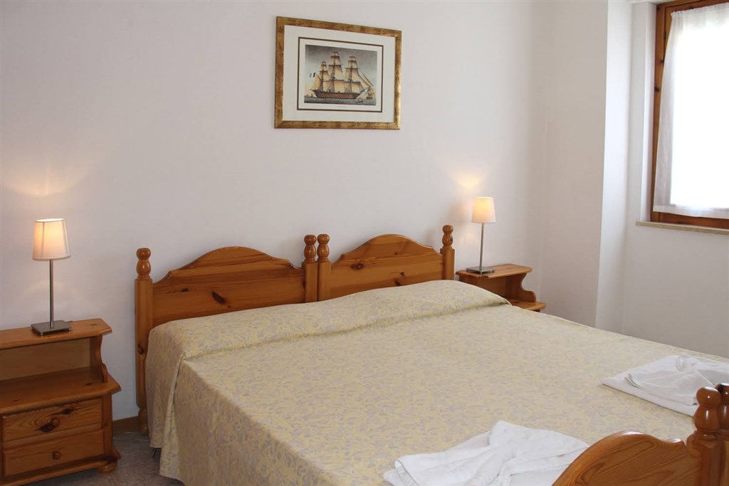 Residence Gardenia - Ložnice, Alghero, Sardinie