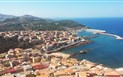 Castelsardo - Pohled z hradu na přístav