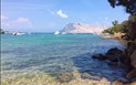 Capo Coda Cavallo - Zátoka Cala Suaraccia, nebo tzv. Motýlí zátoka