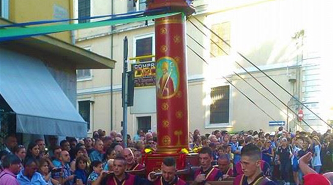 Slavnostní pochod Discesa dei Candelieri