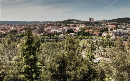 Oblast NUORO - Pohled na město Nuoro (zdroj:sardegnaturismo.it)