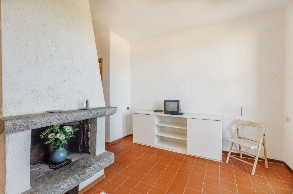 Obývací část apartmánu TRILO, Santa Reparata, Sardinie