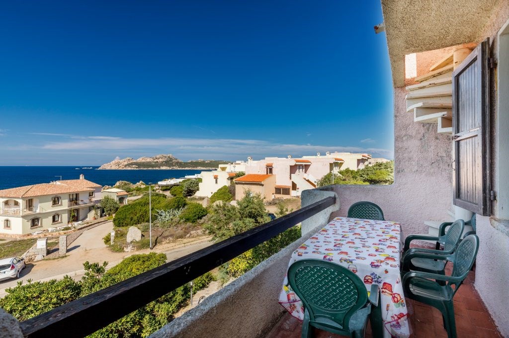 Balkón u apartmánu TRILO, Santa Reparata, Sardinie