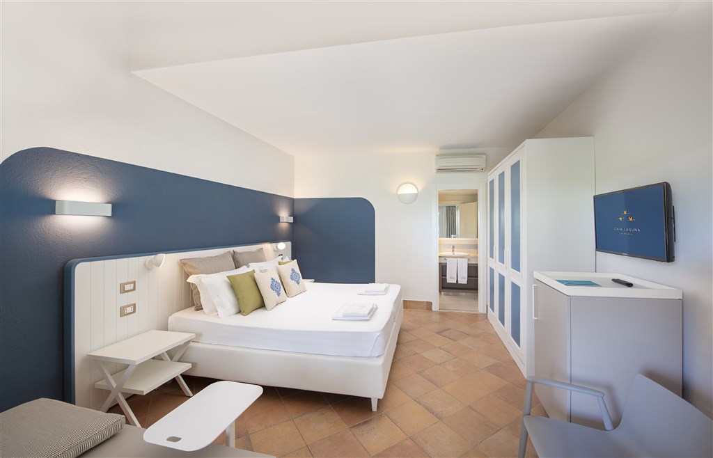 Chia Laguna Nature Resort - The Village - SUPERIOR dvoulůžkový, Chia, Sardinie