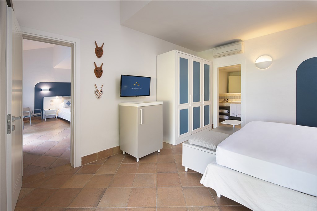 Chia Laguna Nature Resort - The Village - SUPERIOR - PROPOJENÉ POKOJE, Chia, Sardinie