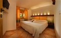 Vily Torreruja - VILA A ložnice s manželským lůžkem, Isola Rossa, Sardinie