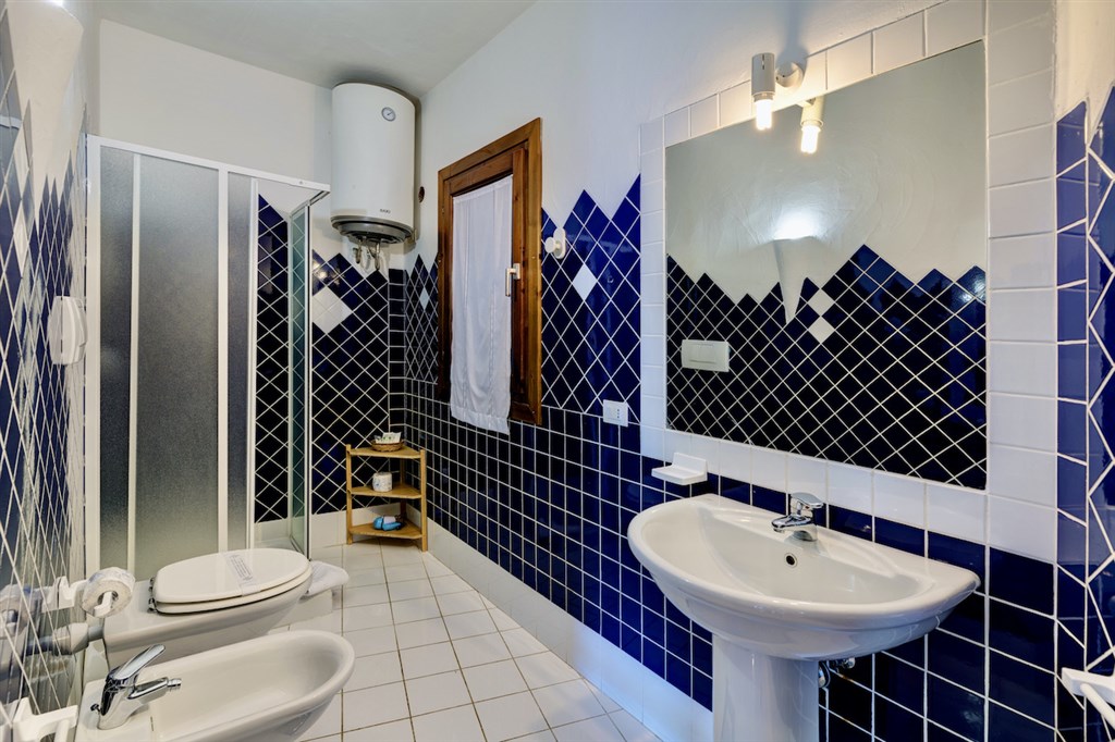 Koupelna, Vecchio Marino, Palau, Sardinie