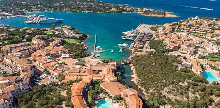Cervo Hotel, Costa Smeralda Resort - Letecký pohled na hotel, Porto Cervo, Sardinie