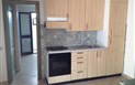 I Giardini di Porto Ottiolu - Kuchyň apartmánu Trilo 6S, Porto Ottiolu, Sardinie