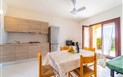 Ambra Residence - Obývací pokoj s kuch. koutem, San Teodoro, Sardinie