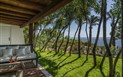 Arbatax Park Resort - Executive Suite - SUITE S VÝHLEDEM NA MOŘE, výhled z terasy na zahradu a moře, Arbatax, Sardinie