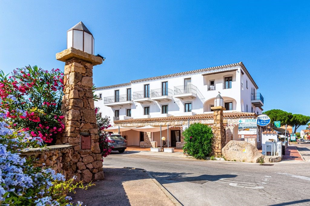 Exteriér hotelu, Porto San Paolo, Sardinie