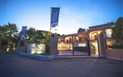 Hotel Club Rocca Dorada - Vstup do resortu a recepce, Santa Margherita di Pula, Sardinie