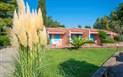 Agrustos Resort - Vilky v zahradě, Budoni, Sardinie