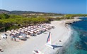 Agrustos Resort - Letecký pohled na pláž, Budoni, Sardinie