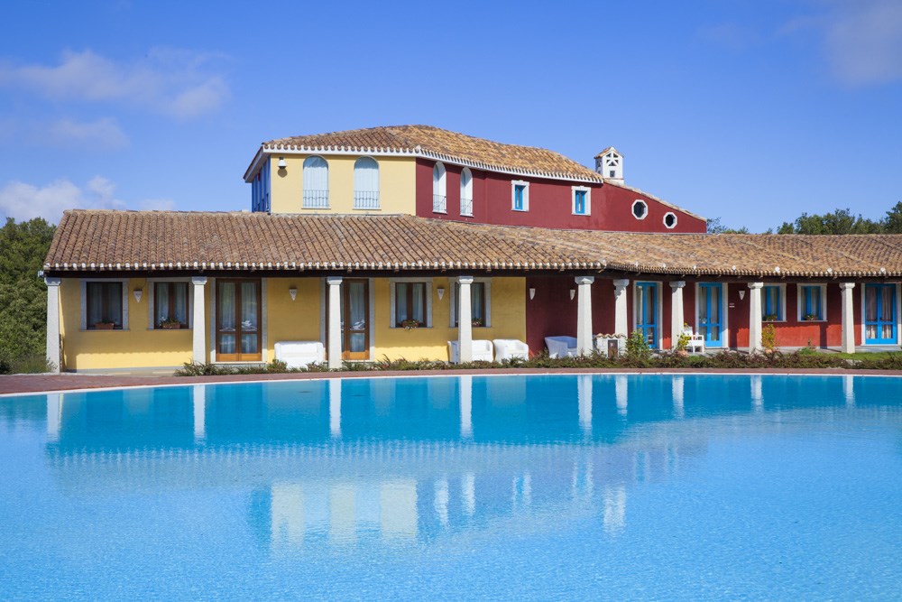 Hotel s bazénem, Villagrande Strisaili, Sardinie