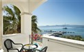 Hotel Gabbiano Azzurro - Pokoj COMFORT s výhledem na moře, Golfo Aranci, Sardinie