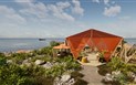 7Pines Resort Sardinia - Cone Club u pláže, Baja Sardinia, Sardinie