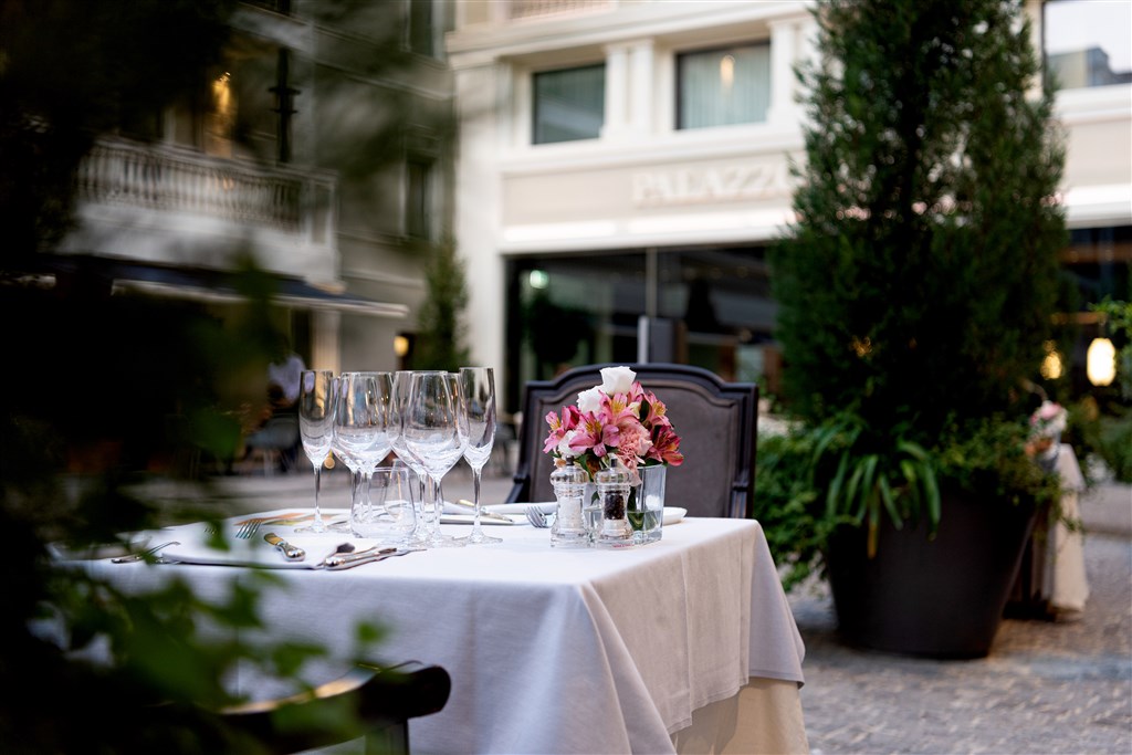 Restaurace, Cagliari, Sardinie