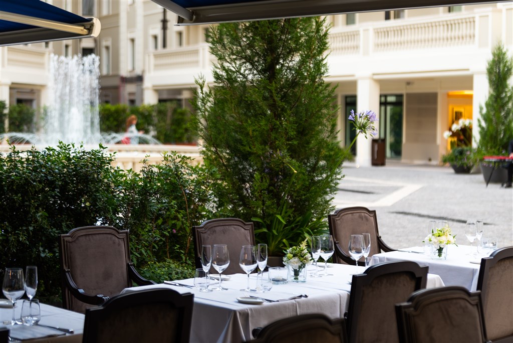 Restaurace, Cagliari, Sardinie