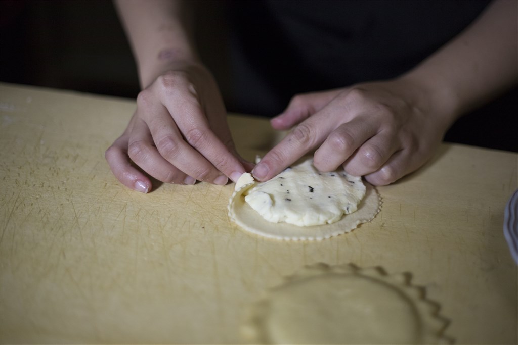 Agriturismo S`Ozzastru - Výroba typických pokrmů, Dorgali, Sardinie
