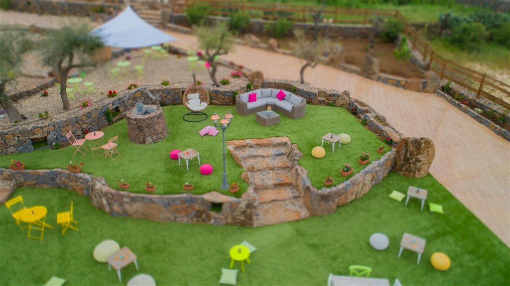 Agriturismo S`Ozzastru - Relax v zahradě, Dorgali, Sardinie