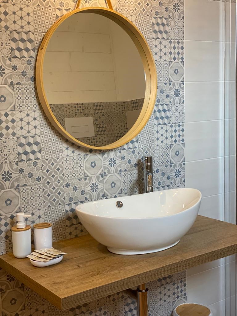 Agriturismo S`Ozzastru - Koupelna, Suite Rustic Chic, Dorgali, Sardinie